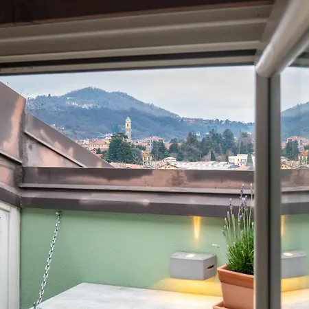 Mansardina A 5 Minuti A Piedi Dal Centro Citta Di Apartmán *